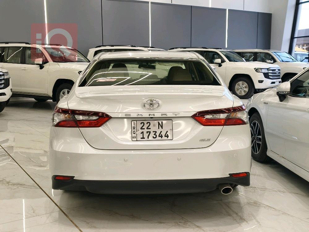 تۆیۆتا کامری